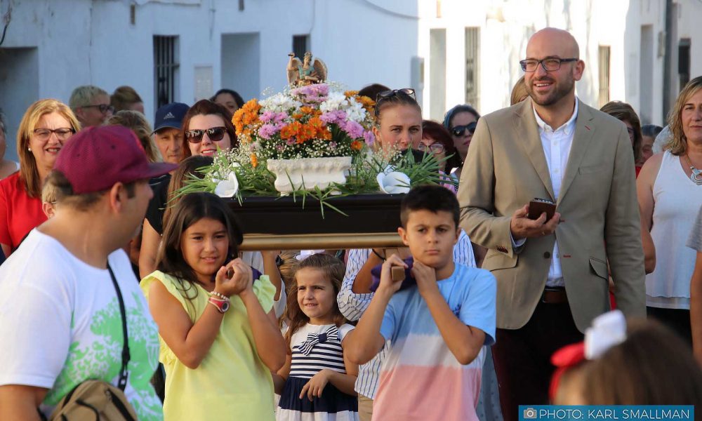 ESTACION DE CORTES DE LA FRONTERA: Procession of San Miguel