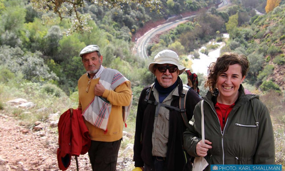Vecinos de la Serranía recorren un Ruta Romántica entre Benaoján y Jimera de Líbar para reclamar la mejora de la línea del tren