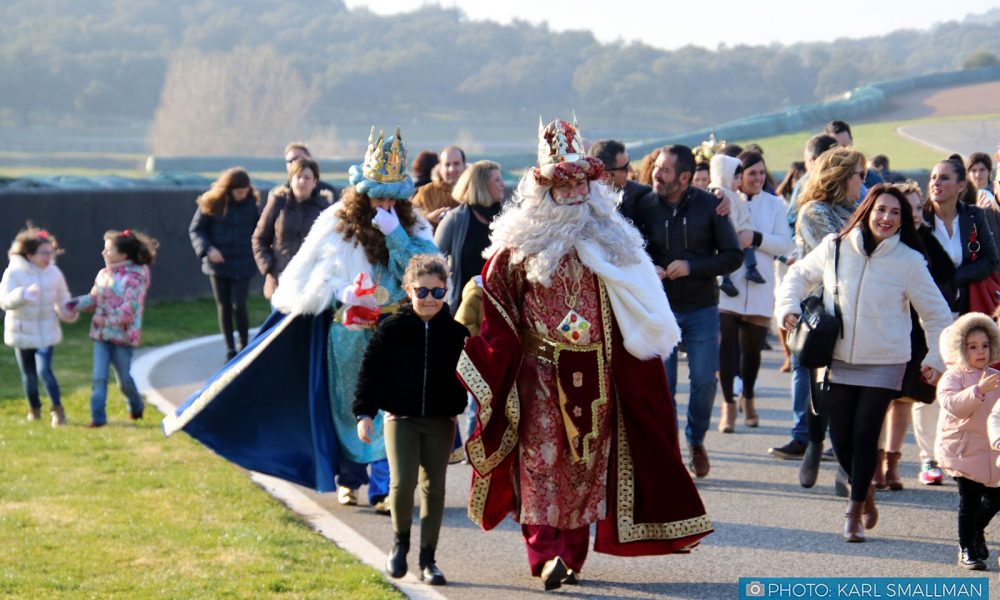 LOS REYES MAGOS:  Parten en helicóptero desde Ascari Race Resort, Ronda