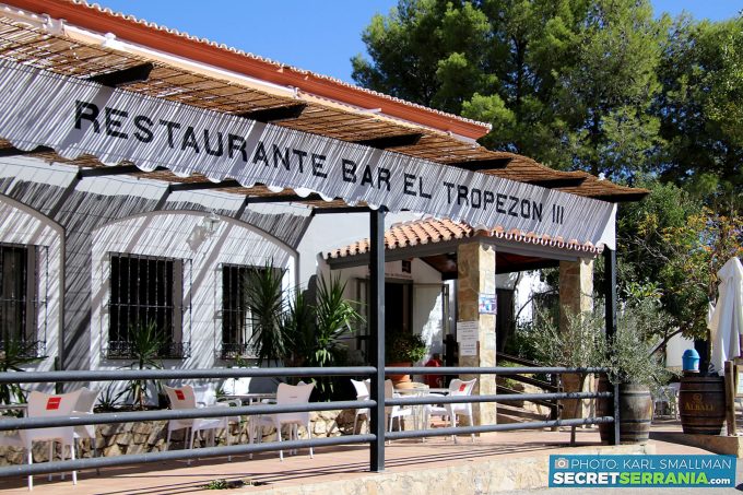 Bar &#8211; Restaurant El Tropezón III