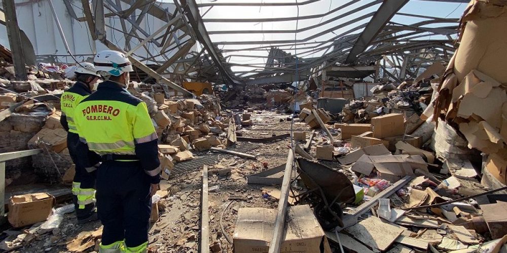 Bomberos de Málaga participan en las labores de rescate y localización de supervivientes en Beirut