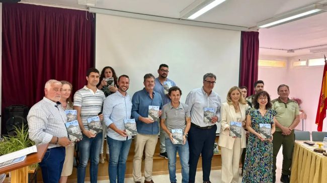 Malaga’s provincial authority publishes book on flora to mark 40th anniversary of Sierra de Grazalema Natural Park