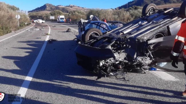 Fallece un hombre y otros tres resultan heridos en un accidente de tráfico en Montecorto