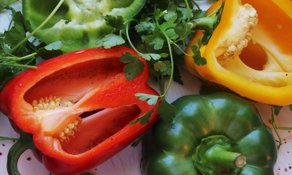 Broccoli, Red Pepper and Apple Salad