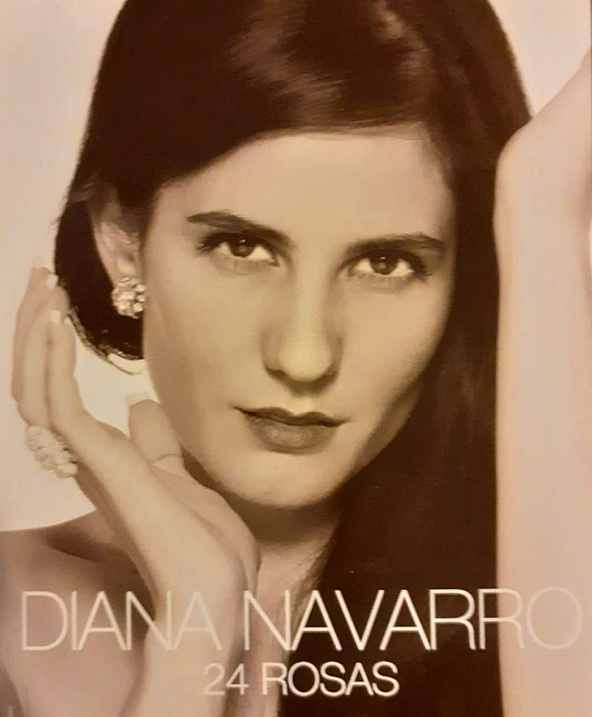 DIANA NAVARRO: 14 RosasDIANA NAVARRO: 14 Rosas